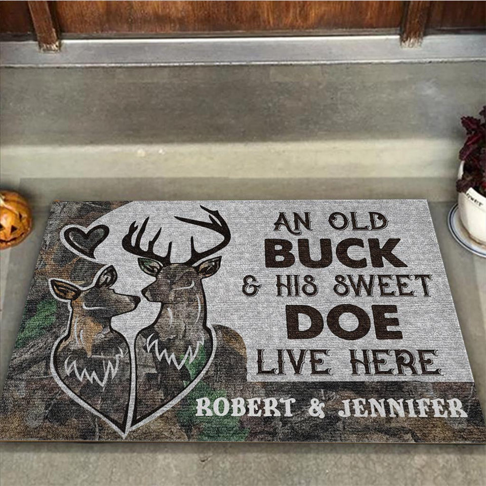 An Old Buck And His Sweet Doe - Personalized Hunting Doormat